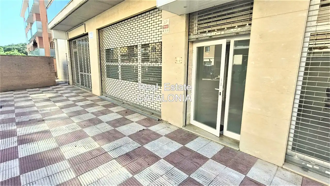 Locale commerciale in vendita a Avinguda de Vidreres, imagen 6