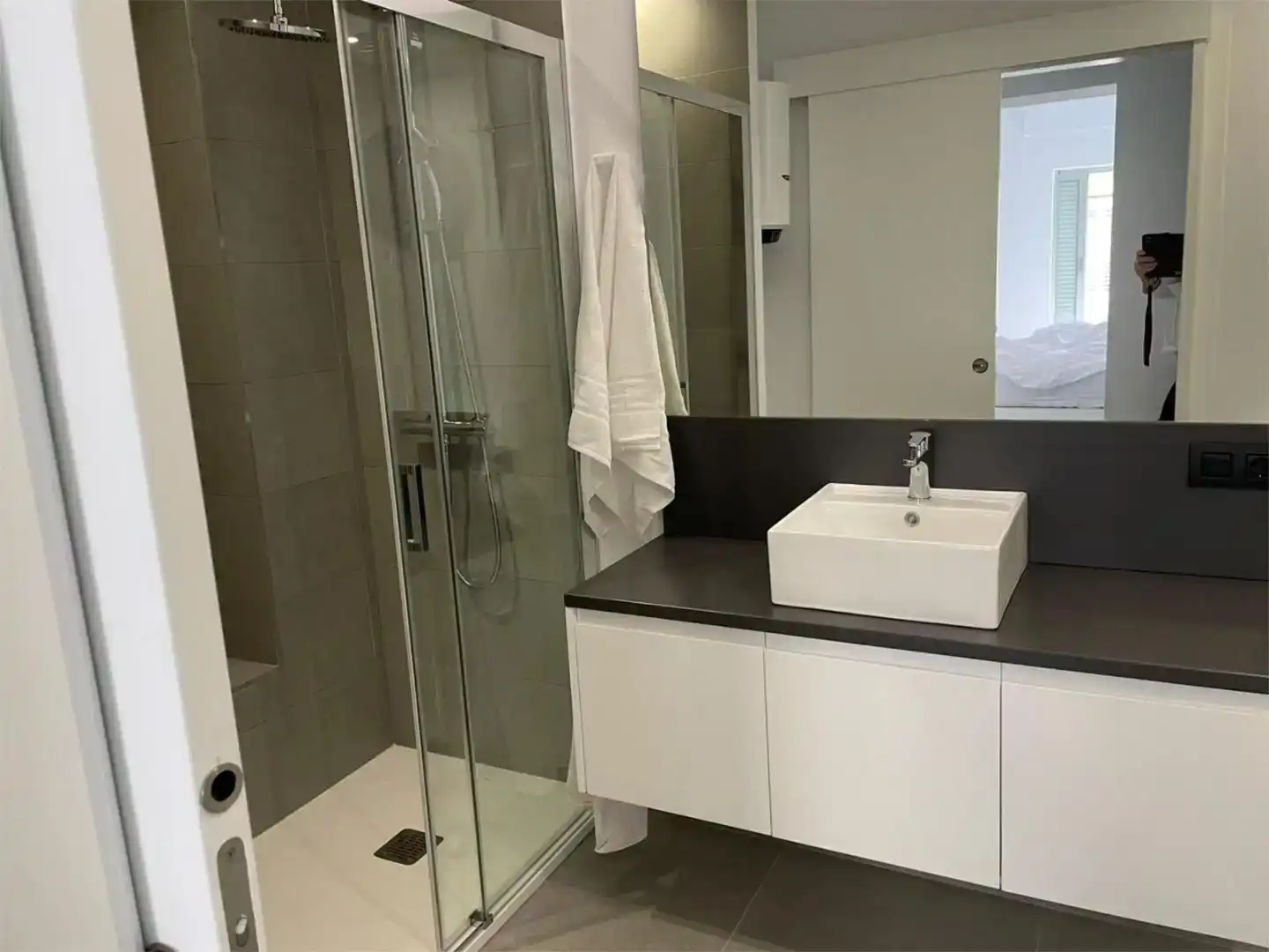 Badezimmer von Wohnung zur Miete in Las Palmas de Gran Canaria mit Klimaanlage, Privatgarten und Möbliert