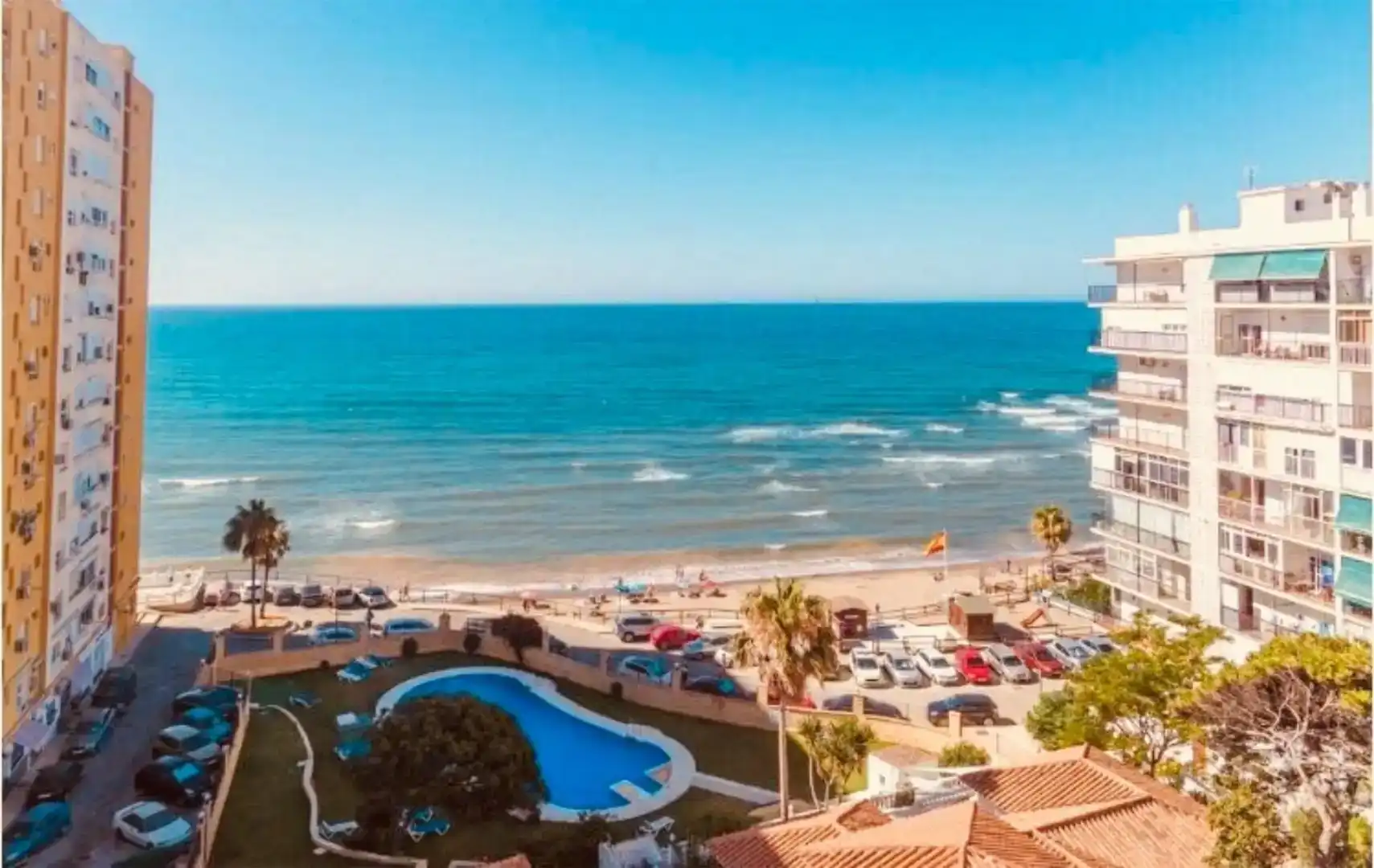 Außenansicht von Wohnungen zur Miete in Mijas mit Klimaanlage, Schwimmbad und Balkon