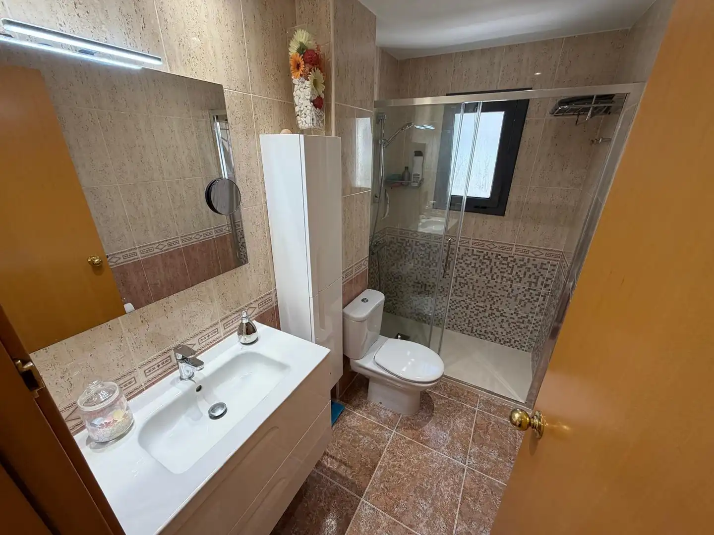 Badezimmer von Wohnungen zum Verkauf in El Vendrell mit Klimaanlage, Heizung und Terrasse