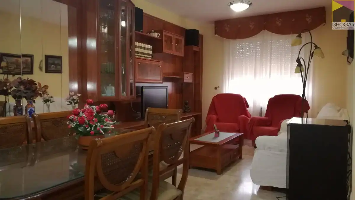 Sala de estar de Casa o chalet en venta en Valdepeñas con Aire acondicionado, Calefacción y Parquet