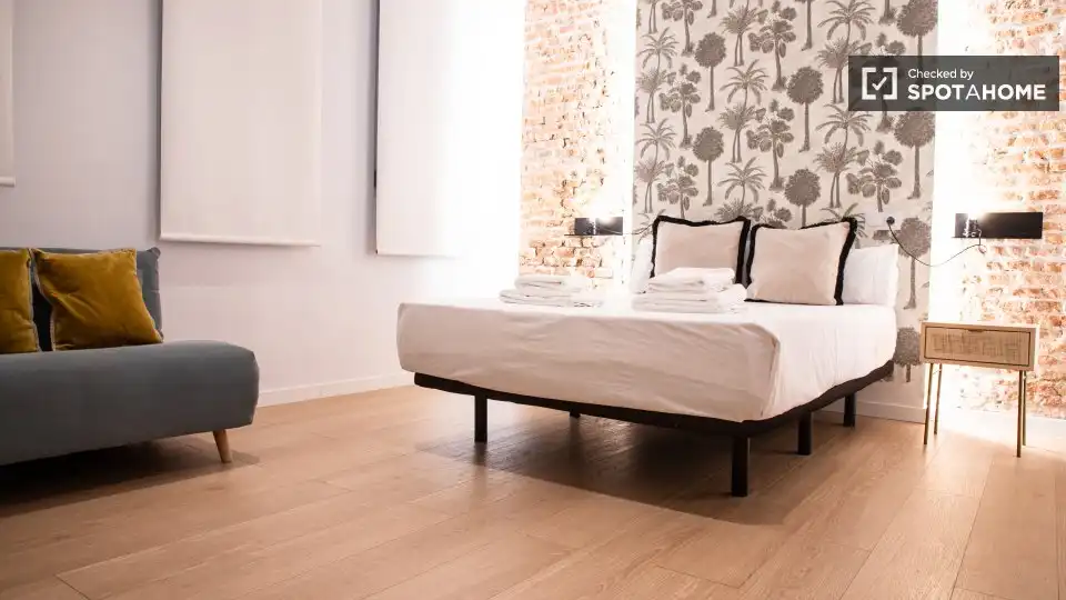 Appartamento con balcone in affitto a Centro, imagen 5
