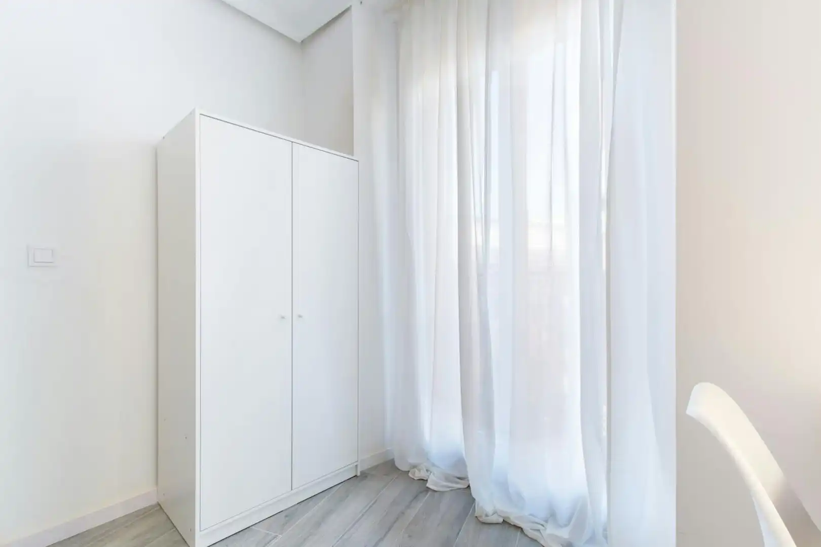 Schlafzimmer von Wohnung zur untervermieten in Madrid mit Heizung, Möbliert und Waschmaschine