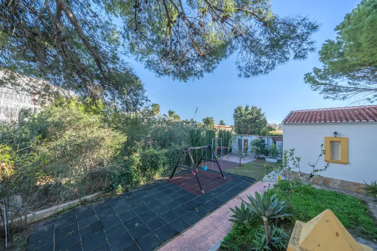 Casa o xalet en venda a Carr. de les Marines a Dénia, Les Bassetes - El Marjal
