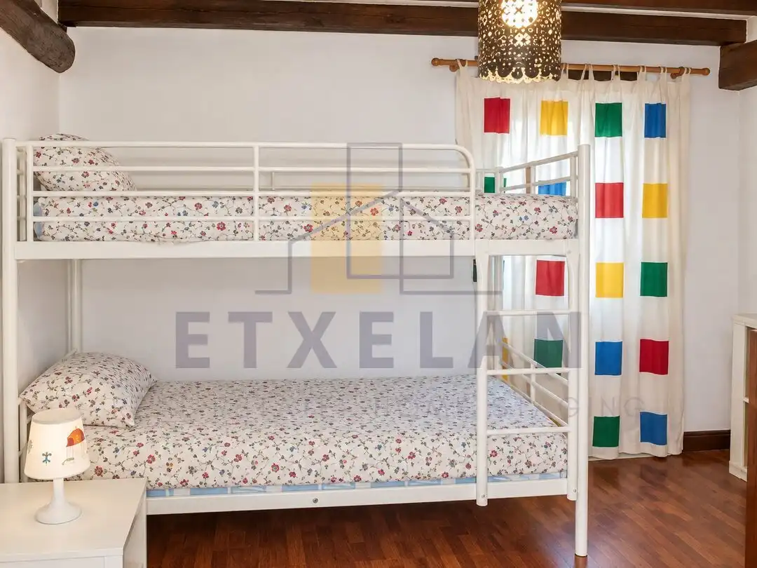 Schlafzimmer von Wohnung zum Verkauf in Elorrio mit Möbliert