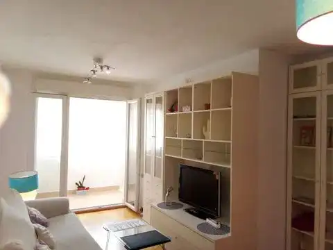 Wohnzimmer von Wohnung zur Miete in Santander mit Möbliert, Ofen und Waschmaschine