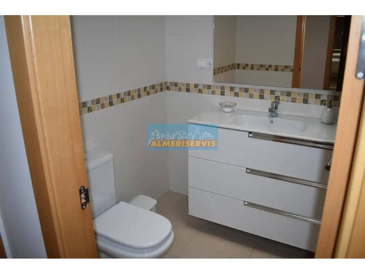 Bany de Casa o xalet en venda en El Ejido amb Aire condicionat, Terrassa i Traster