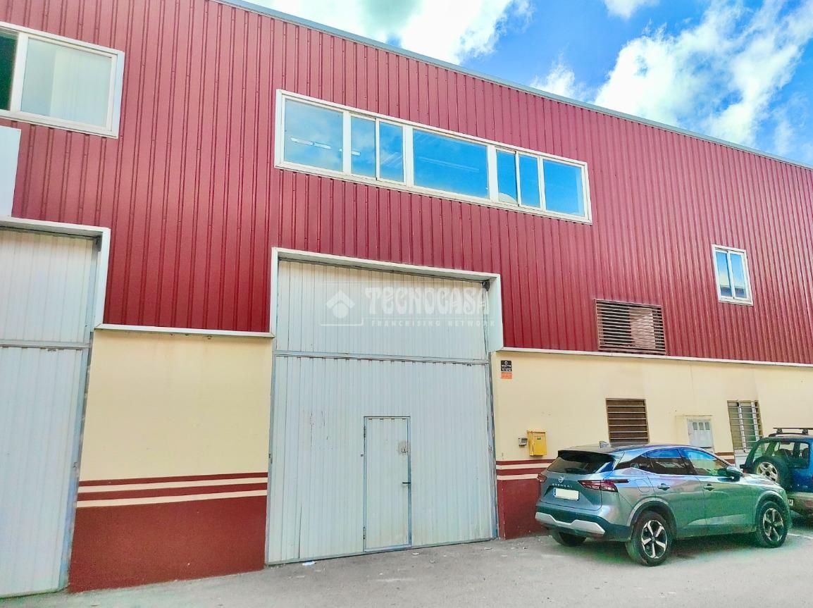 Exterior view of Premises for sale in Cabanillas del Campo