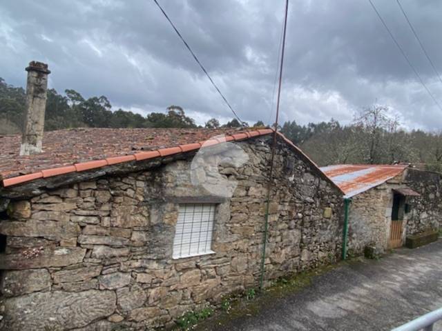 Casa adosada en Venta en Entrimo