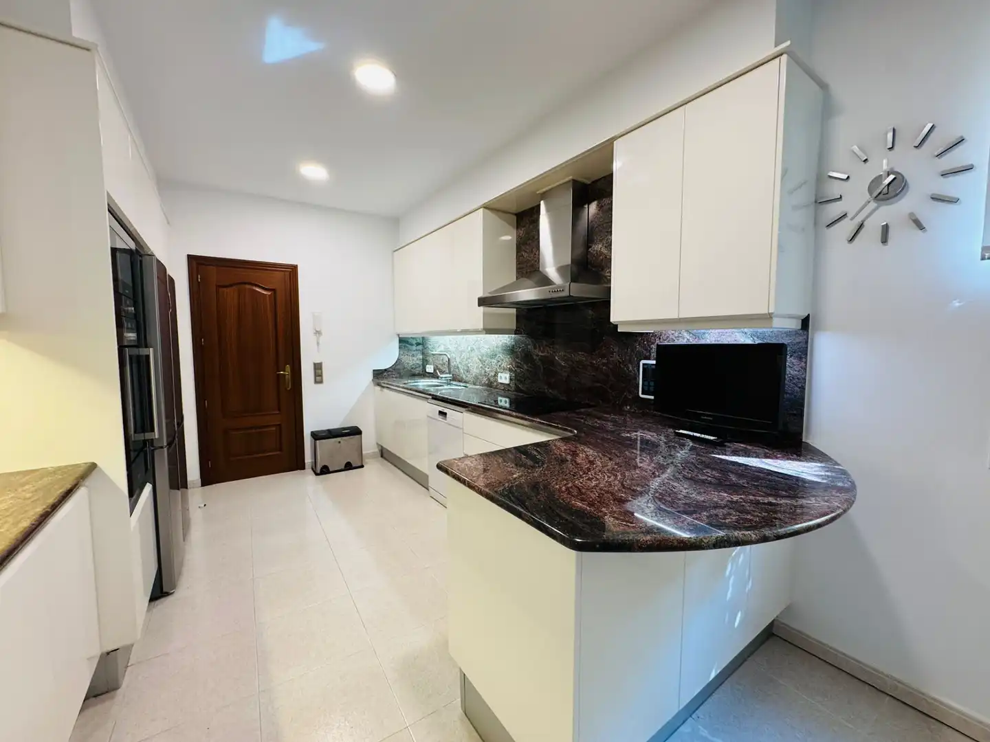 Cocina de Casa o chalet en venta en Figueres con Aire acondicionado, Calefacción y Terraza
