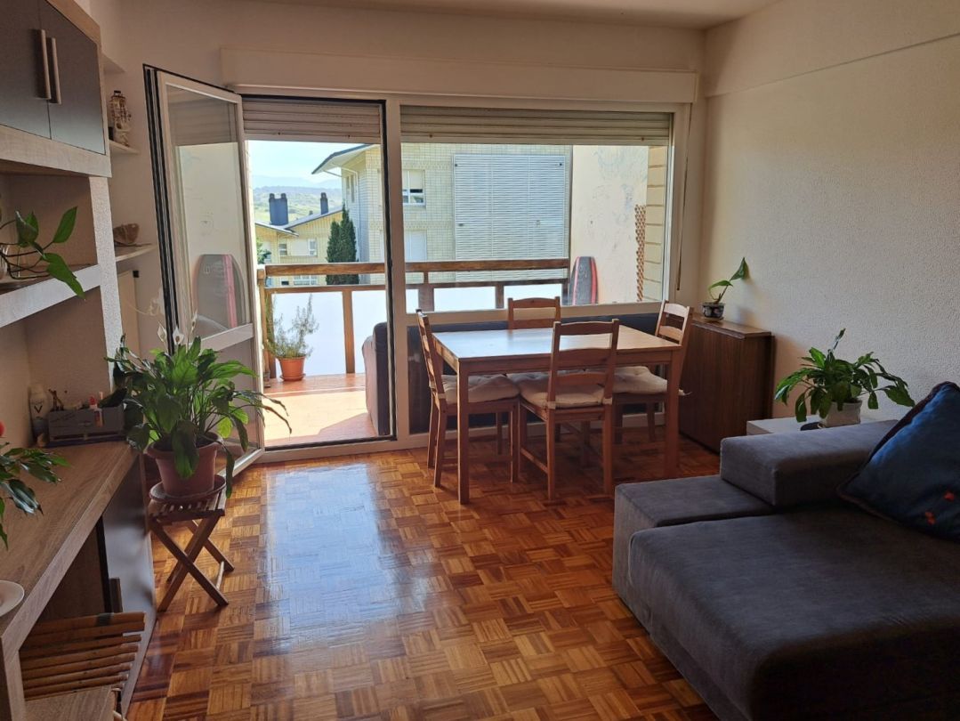 Sala de estar de Piso en venta en Sopelana con Calefacción, Terraza y Trastero