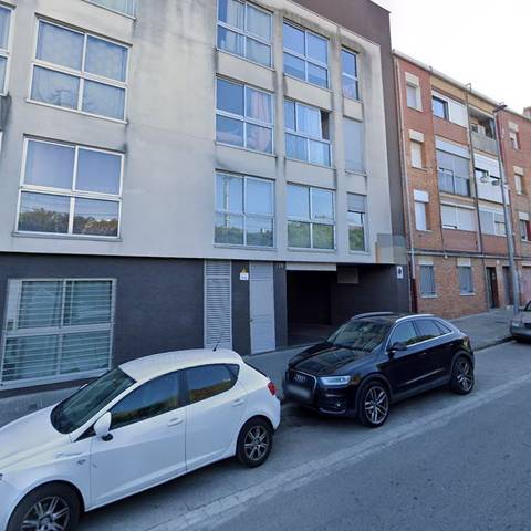 Garaje en Venta en c/ vint-i-dos de juliol en Ca n'Anglada