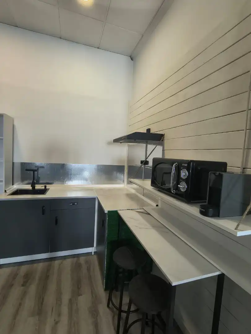 Kitchen of Study for rent in Granada  with Air Conditioner, Heating and Furnished