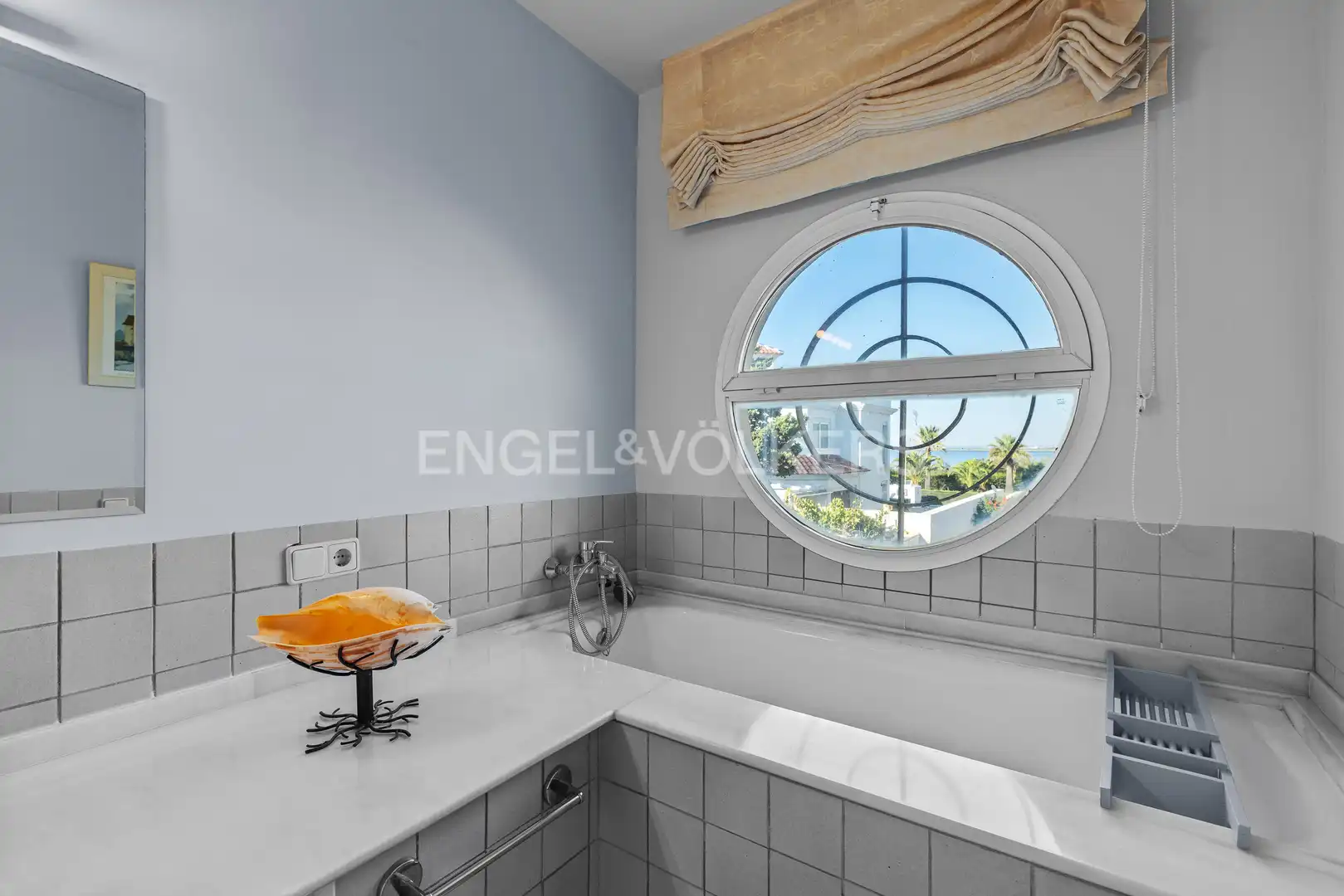 Houses for sale in Isla Canela
