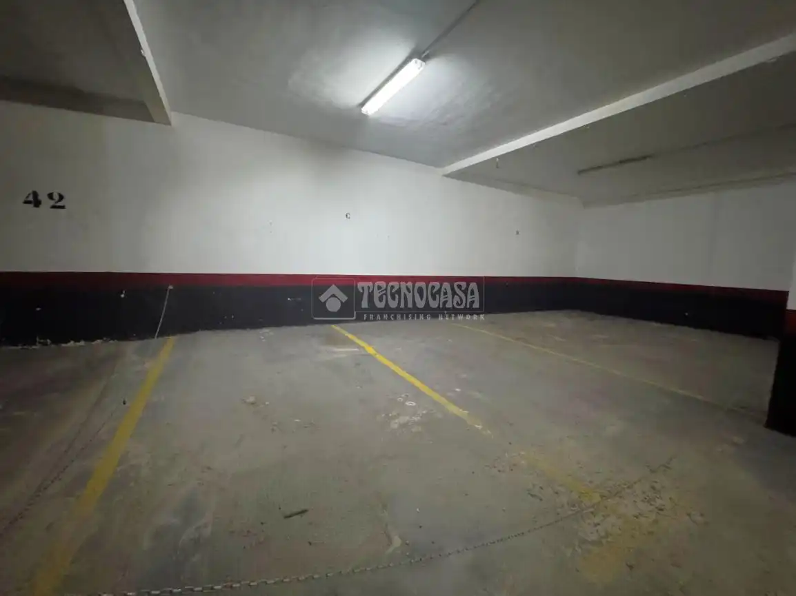 Local comercial en venda a HERMANOS GARCIA NOBLEJAS, imagen 24