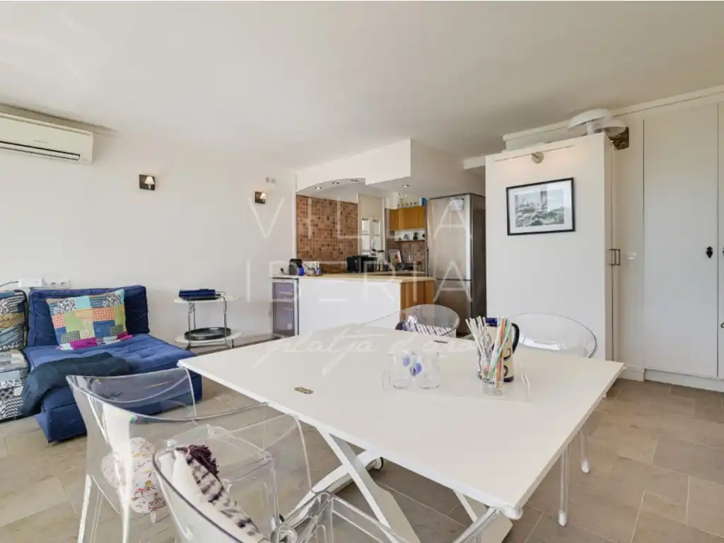 Wohnzimmer von Wohnungen zum Verkauf in Calonge i Sant Antoni mit Klimaanlage, Privatgarten und Terrasse