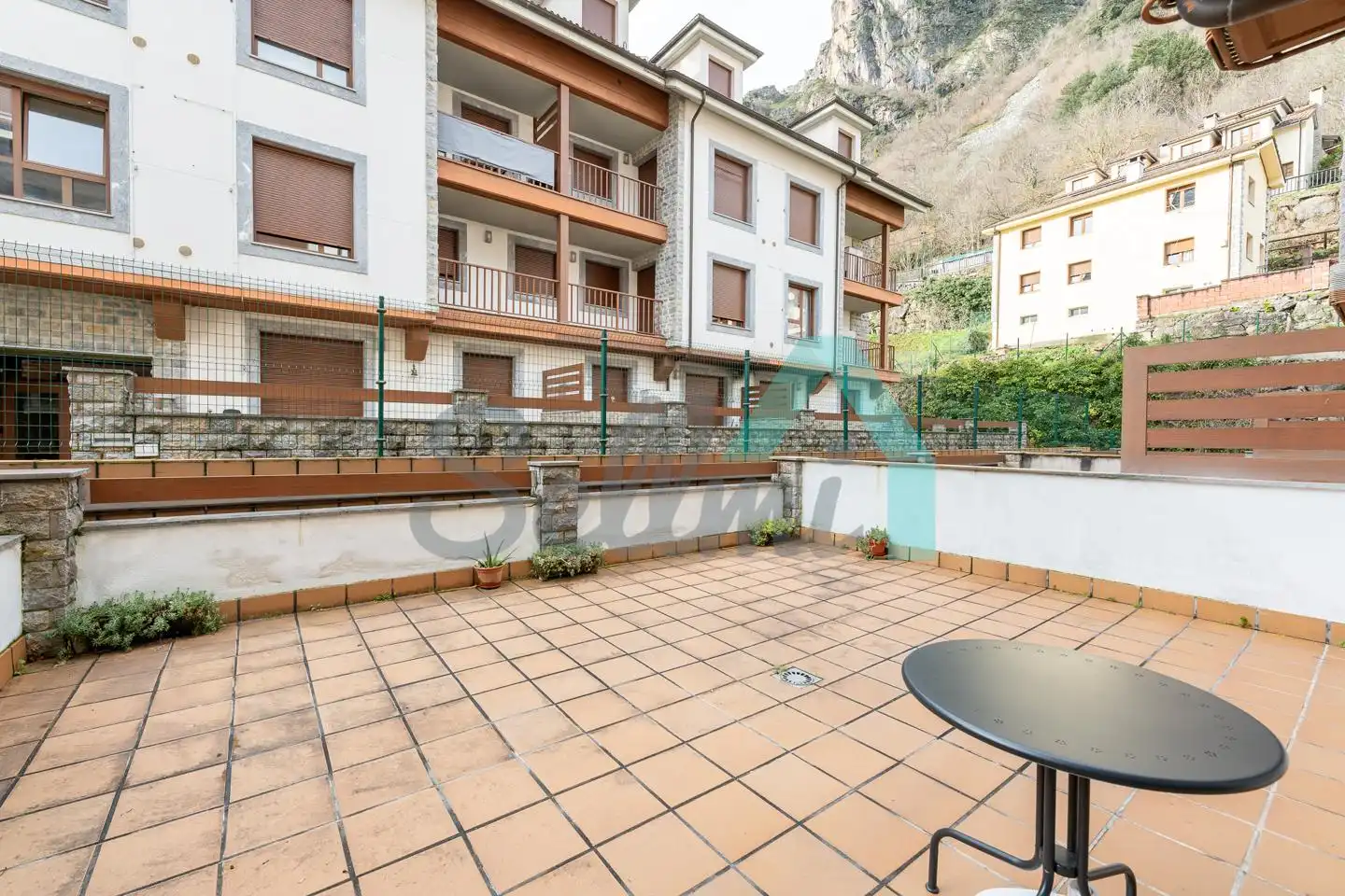 Vista exterior de Planta baja en venta en Somiedo con Calefacción, Parquet y Terraza