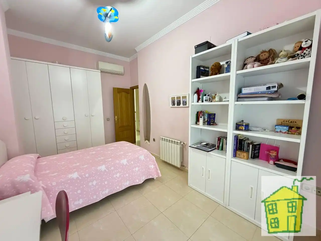 Bedroom of Houses for sale in Marmolejo  with Air Conditioner, Heating and Private garden