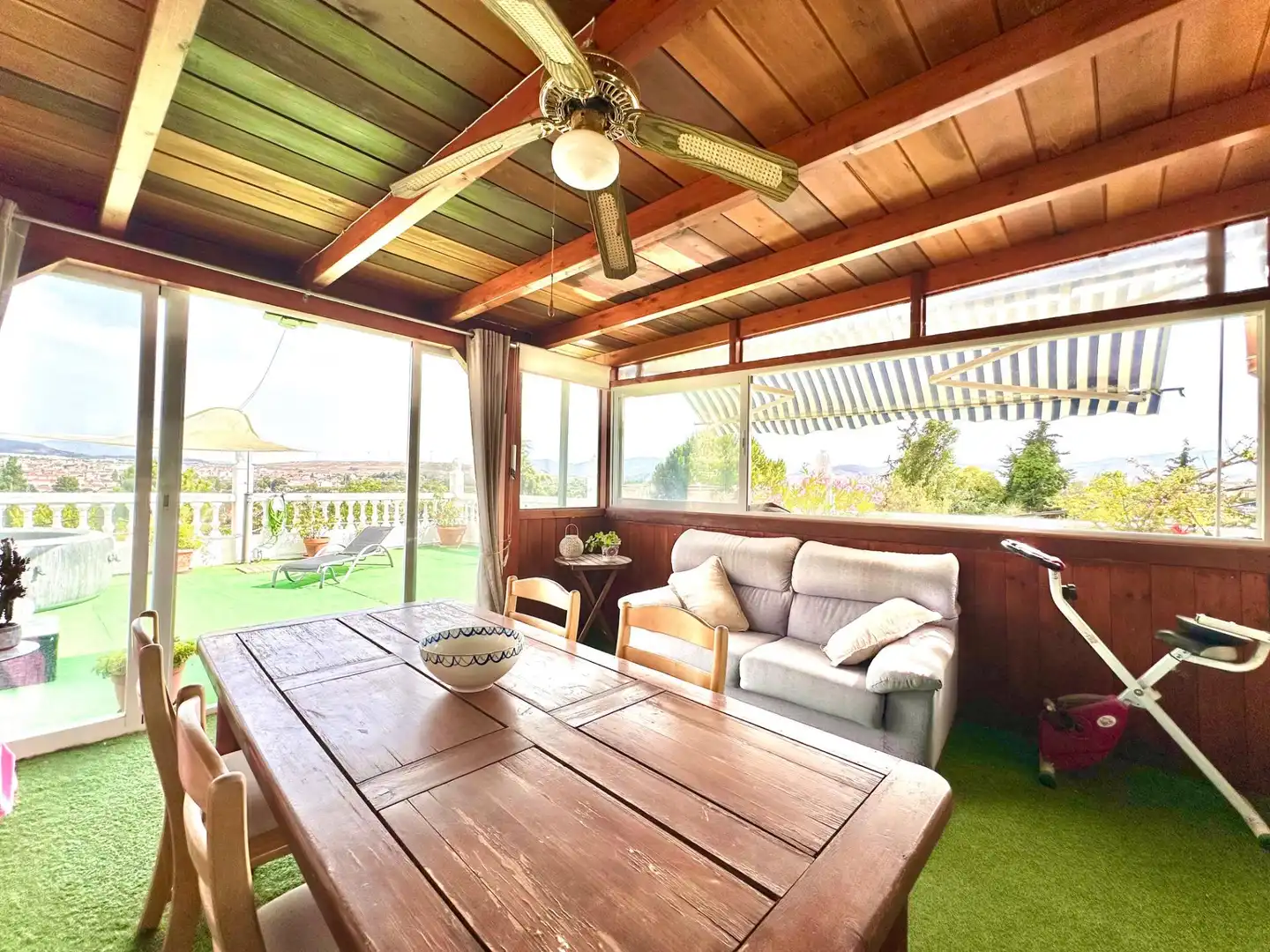 Terrassa de Casa o xalet en venda en Dúrcal amb Aire condicionat, Parquet i Terrassa