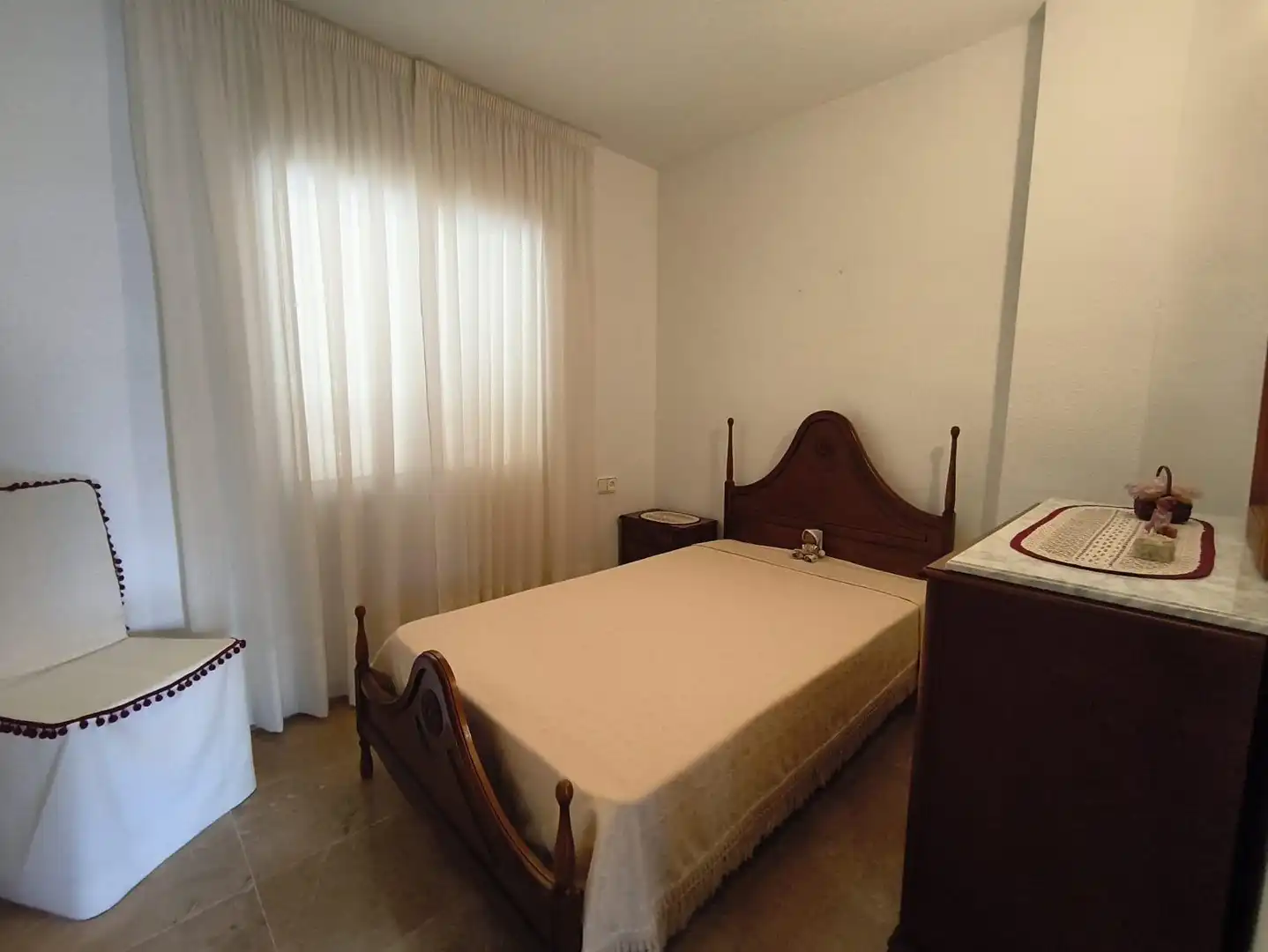Habitación de Apartamento en venta en Salou con Terraza y Amueblado