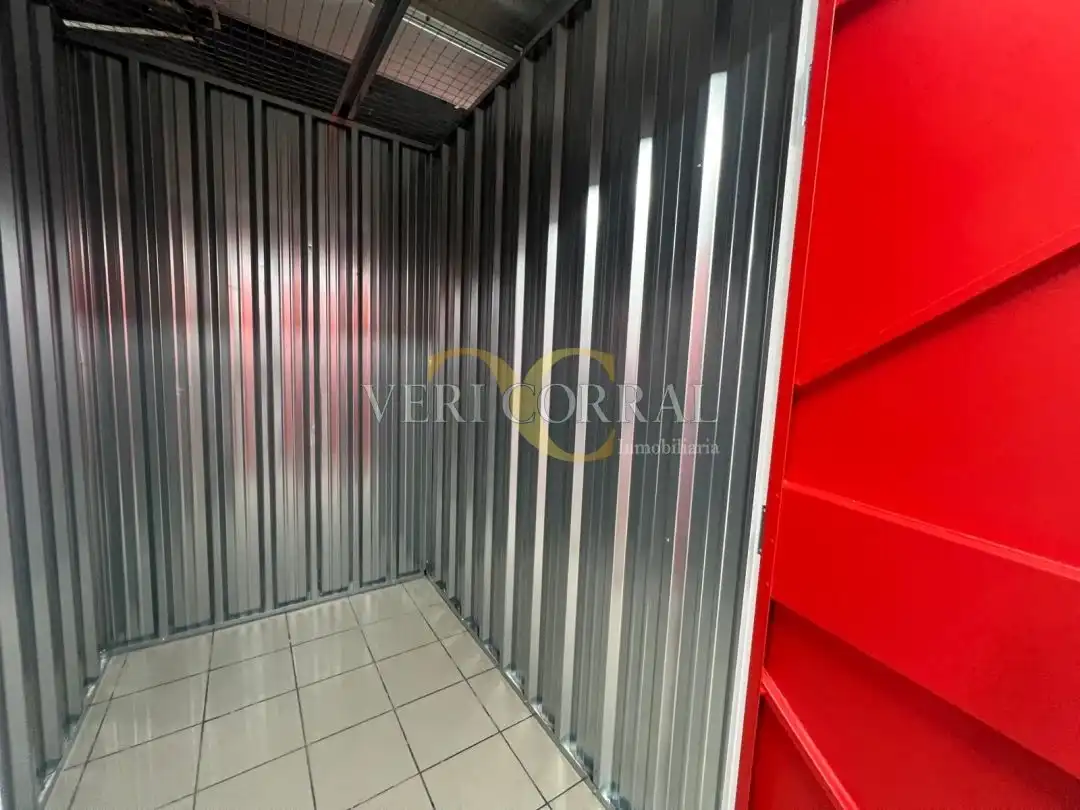 Storage room for rent in Llanes