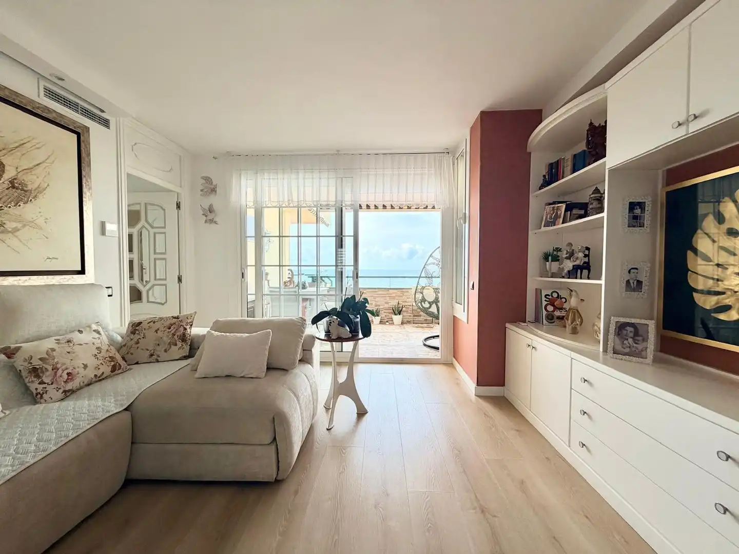 Wohnzimmer von Wohnung zum Verkauf in Cunit mit Klimaanlage, Heizung und Terrasse