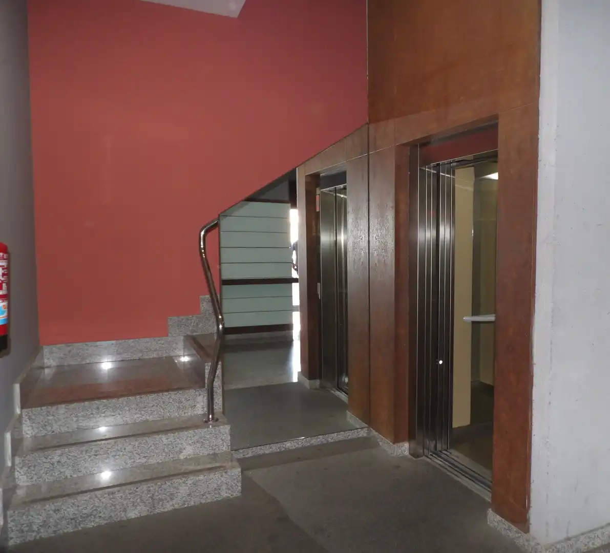 Apartamento en venta en León Capital  con Calefacción, Parquet y Amueblado