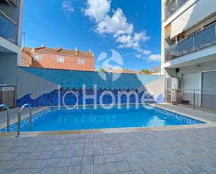 Piscina de Pis en venda en Paterna amb Aire condicionat, Terrassa i Moblat