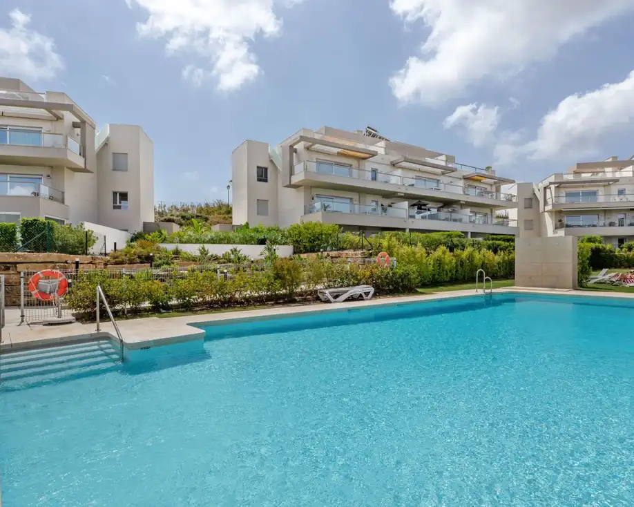 Piso con piscina en venta en La Cala Mijas