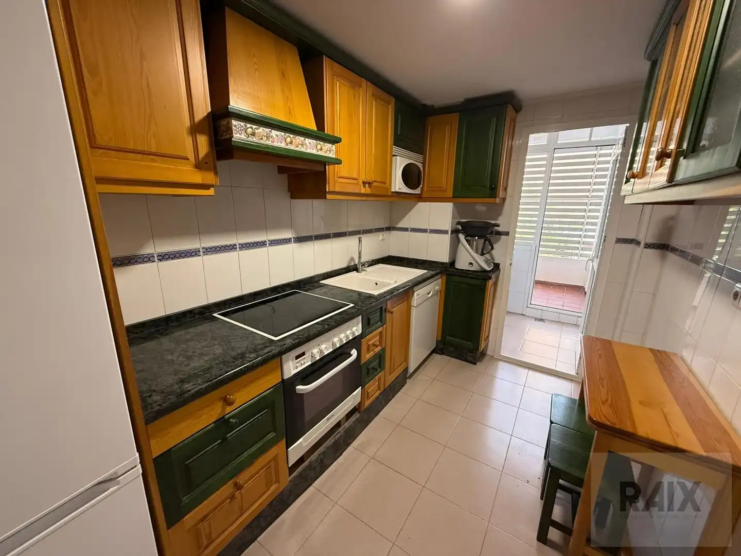 Cuina de Pis en venda en Málaga amb Aire condicionat, Terrassa i Moblat