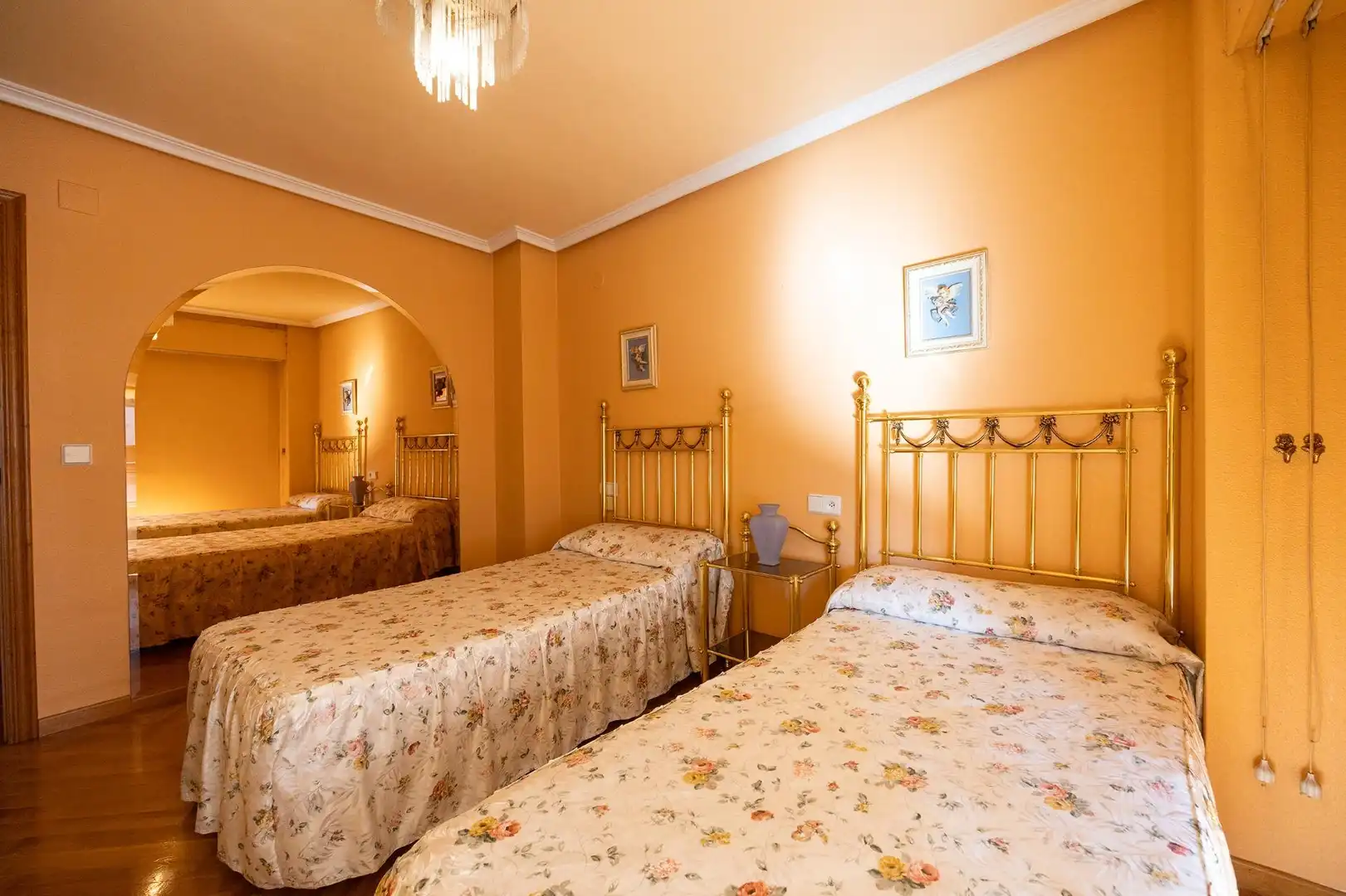 Flat for sale in Calle SAN VICENTE, Mercado