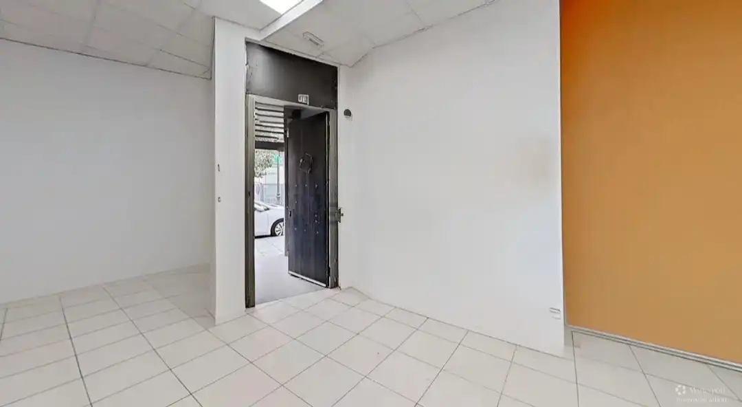 Local comercial en venda a Centro, imagen 2