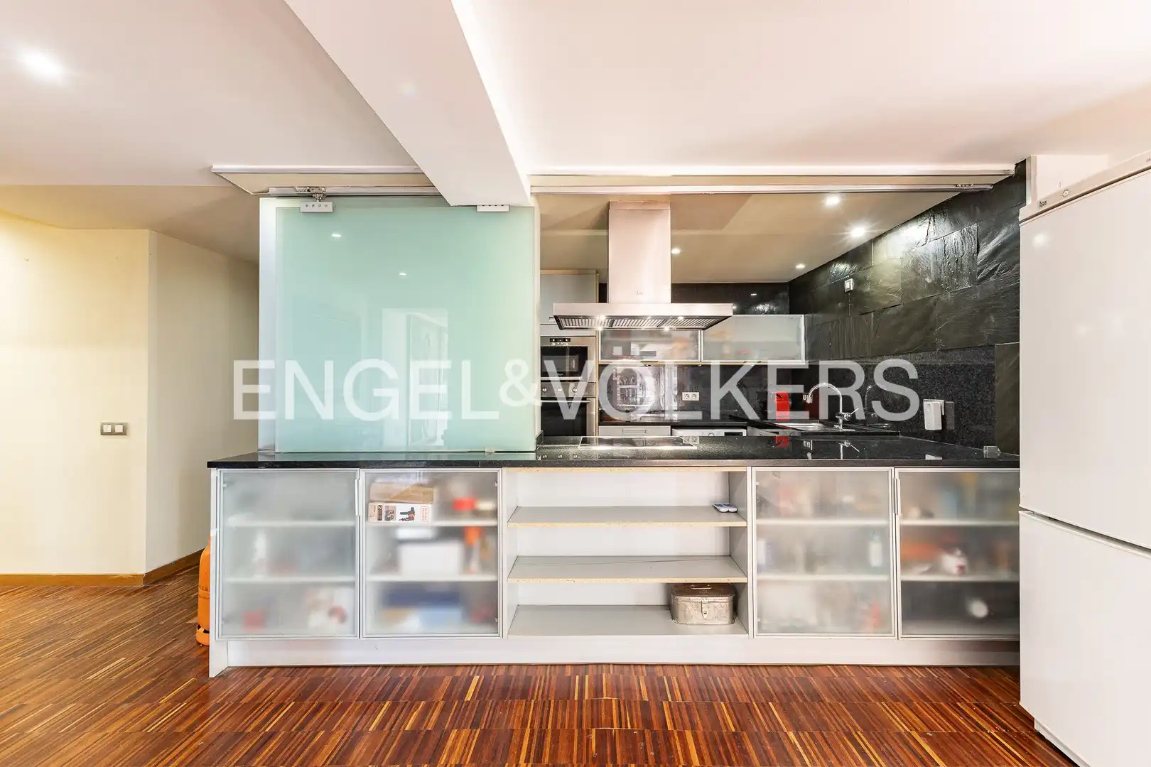 Kitchen of Flat for sale in Caldes d'Estrac  with Air Conditioner, Heating and Private garden