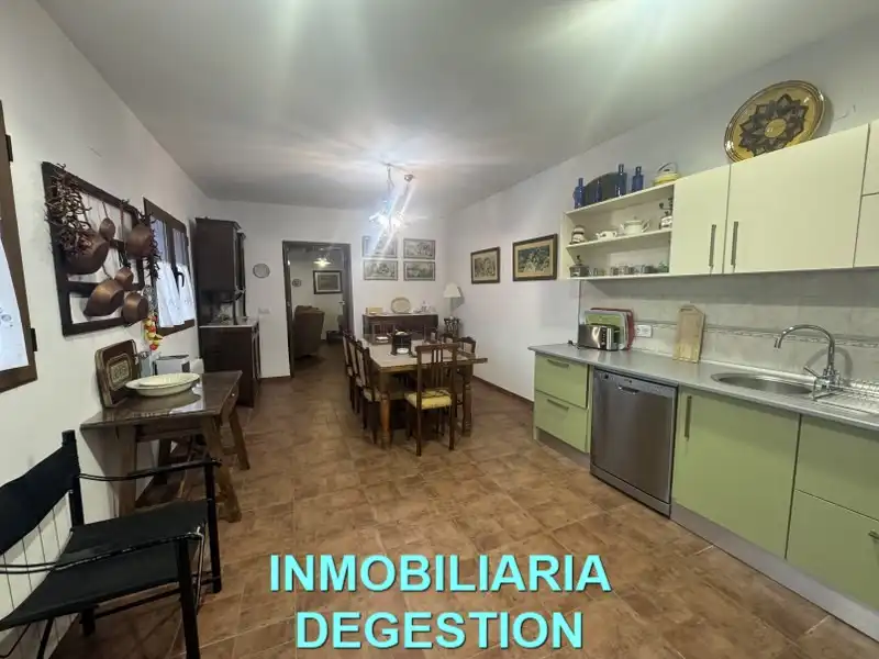 Cocina de Casa adosada en venta en Guarromán con Aire acondicionado, Calefacción y Jardín privado