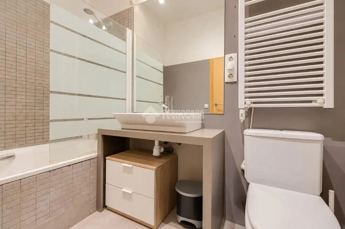 Flat with terrace for sale in Sant Andreu, imagen 30