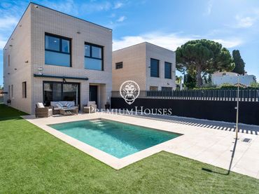 Casa con piscina en venta en Vilafortuny - Cap de Sant Pere