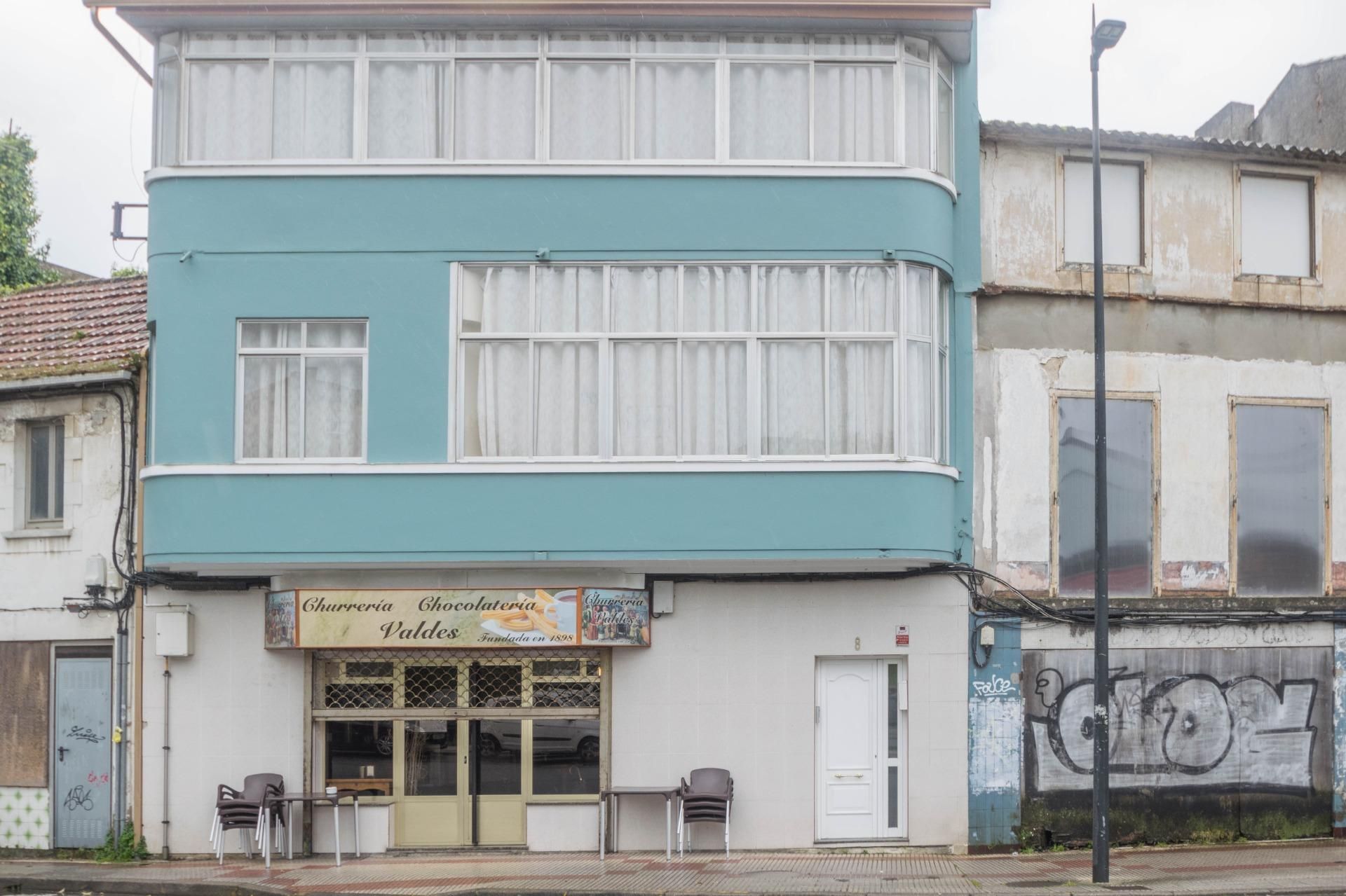 Vista exterior de Casa o xalet en venda en Cambre  amb Calefacció, Jardí privat i Terrassa