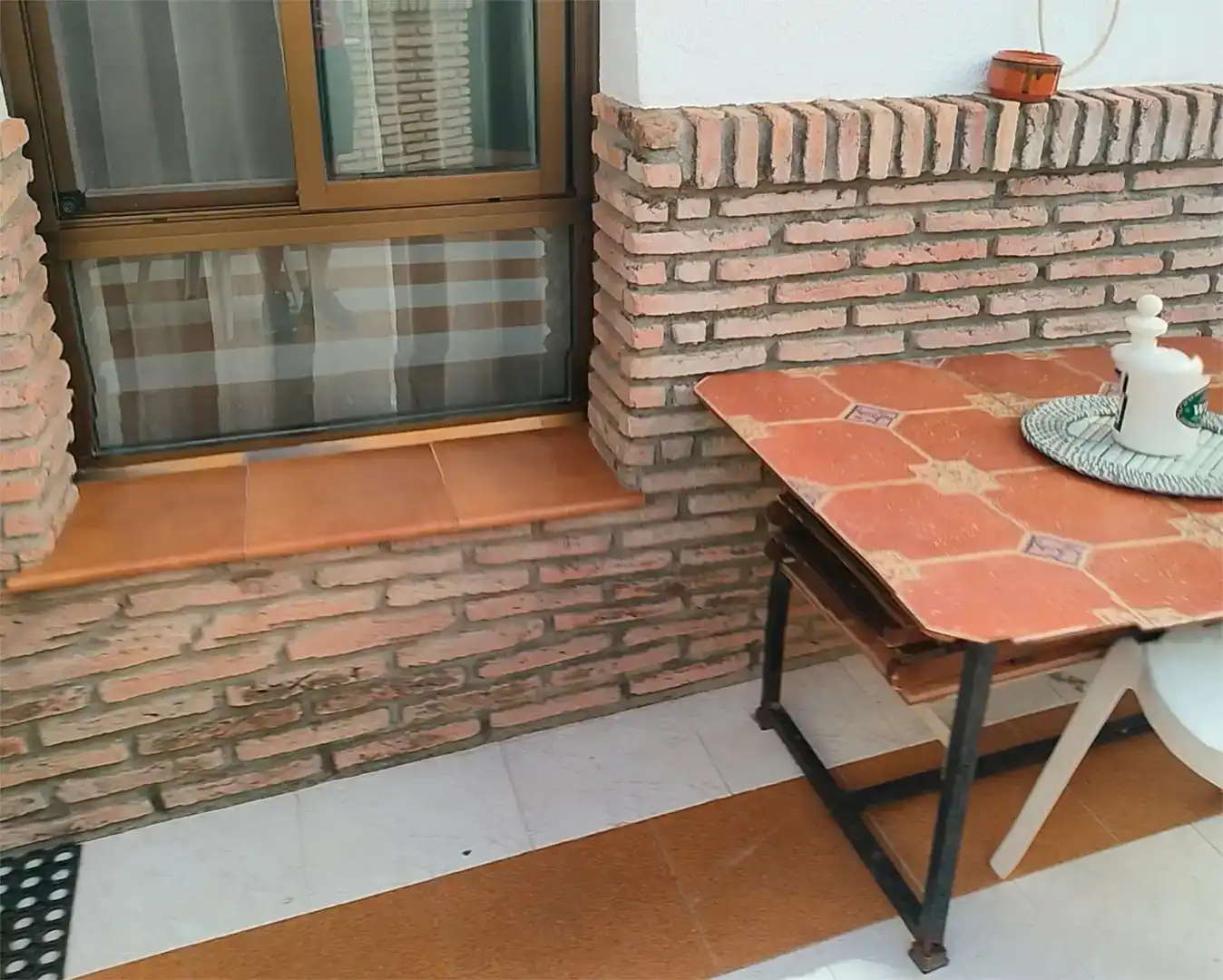 Terraza de Piso de alquiler en Rota con Trastero, Amueblado y Horno