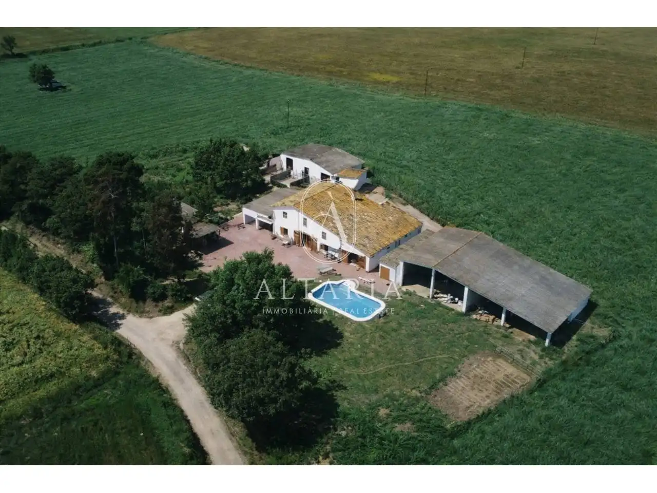Finca rústica en venta en Sils con Piscina y Alarma