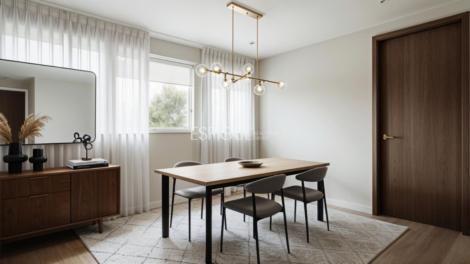 Dining room of Flat for sale in  Madrid Capital  with Air Conditioner, Heating and Furnished