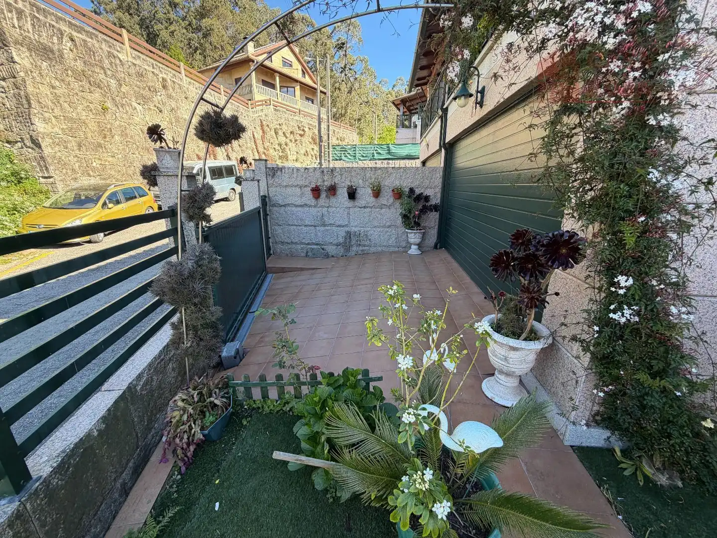 Terrace of Detached homes for sale in Moaña  with Heating, Parquet flooring and Terrace