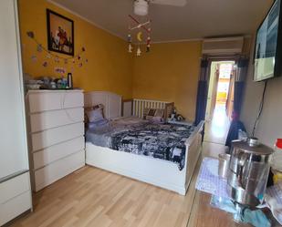 Bedroom of Duplex for sale in L'Hospitalet de Llobregat  with Air Conditioner, Terrace and Balcony