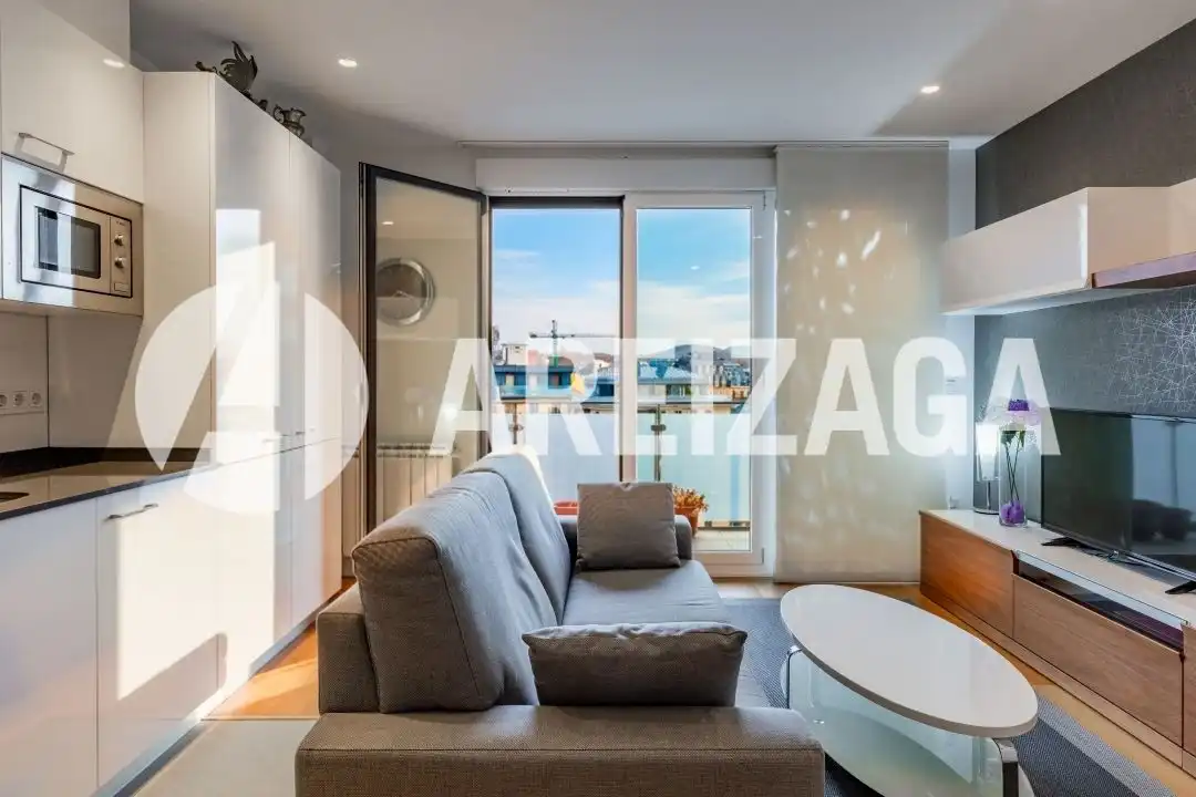 Sala de estar de Piso en venta en Donostia - San Sebastián  con Calefacción, Terraza y Trastero