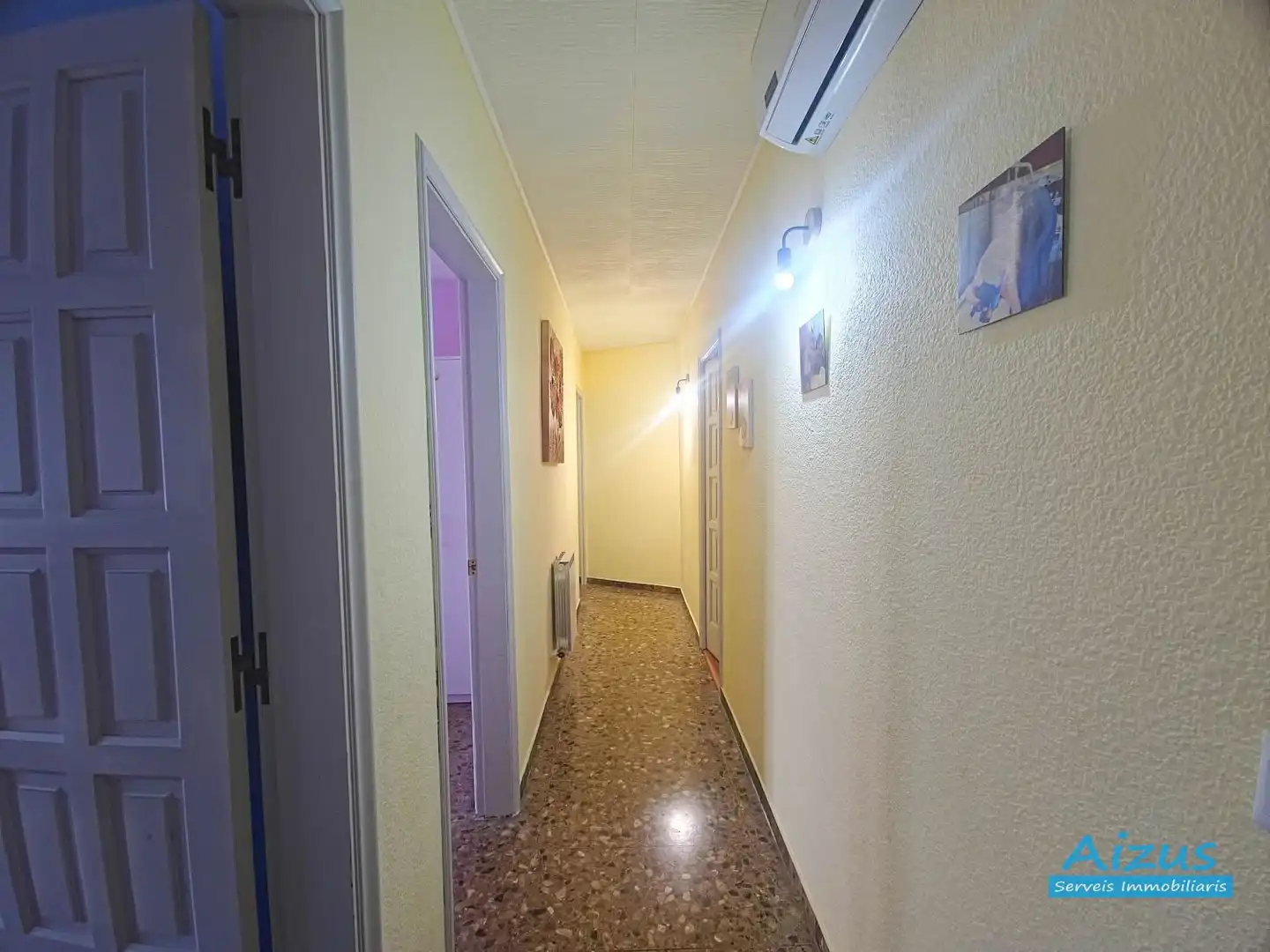 Casa adosada en venda en Ripollet amb Aire condicionat, Calefacció i Forn