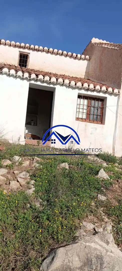 Land for sale in Comares