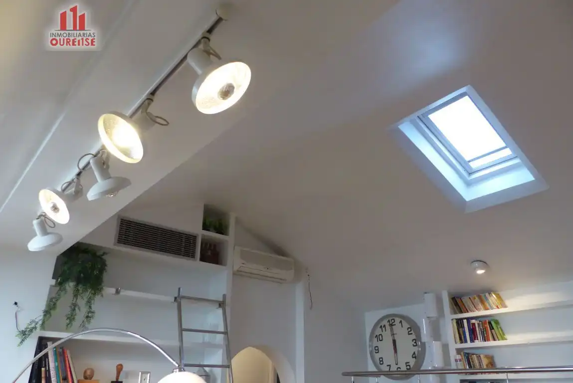 Kitchen of Flat for sale in Ourense Capital   with Air Conditioner, Storage room and Furnished