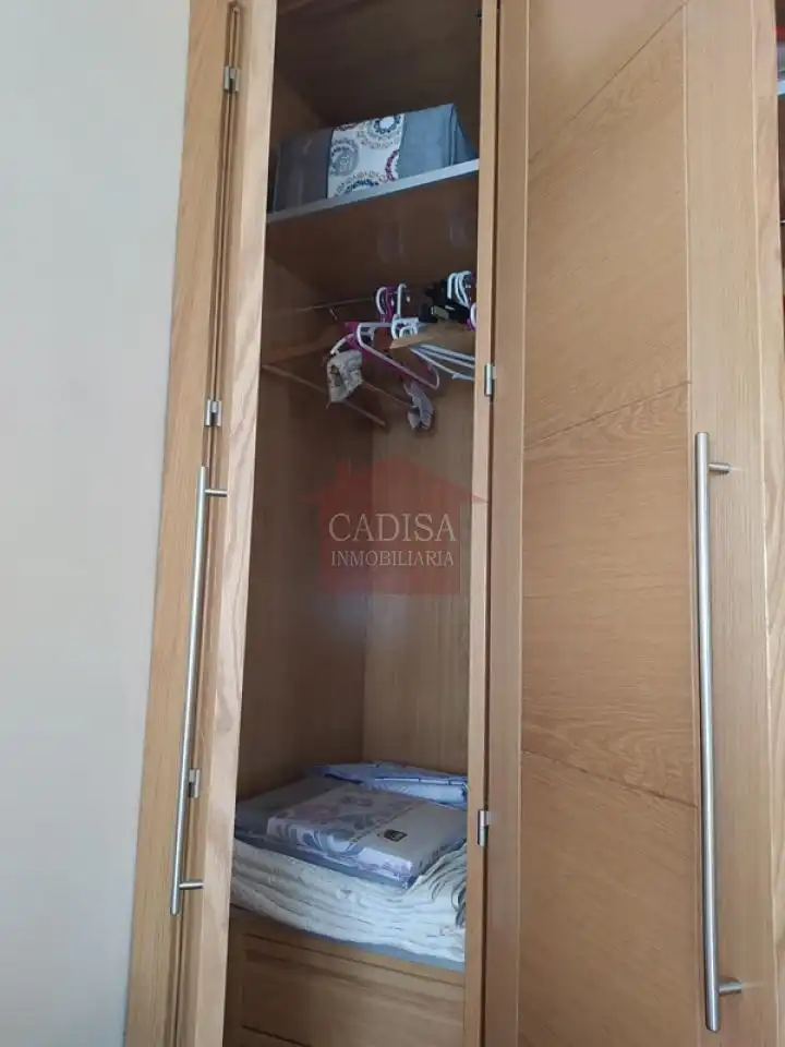 Habitación de Piso en venta en Calvarrasa de Abajo con Calefacción y Amueblado