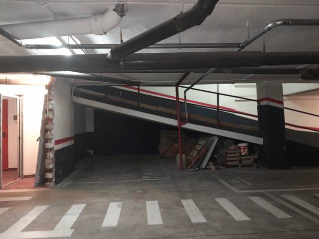 Garaje en Alquiler en La Sagrera