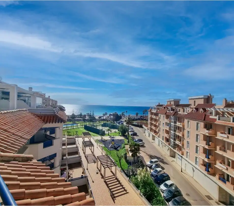 Appartamento con piscina in vendita a San Luis de Sabinillas
