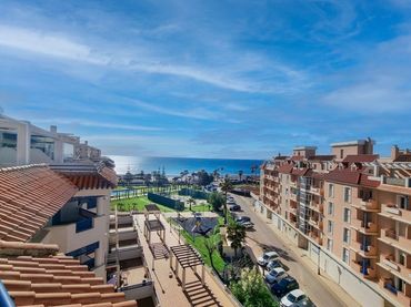 Wohnung mit Pool zum Verkauf in San Luis de Sabinillas